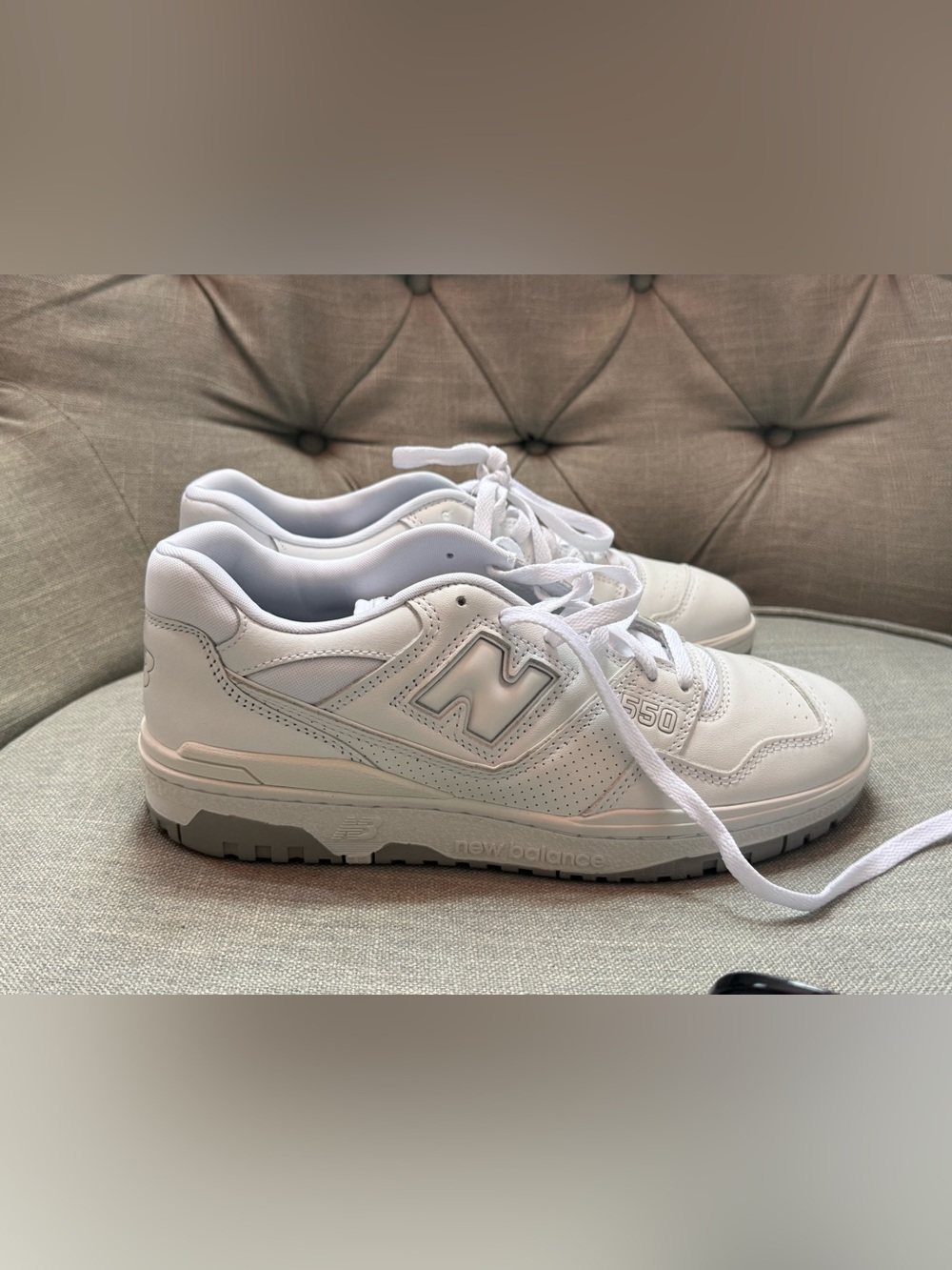 NWOT Men’s New Balance 550 sneakers